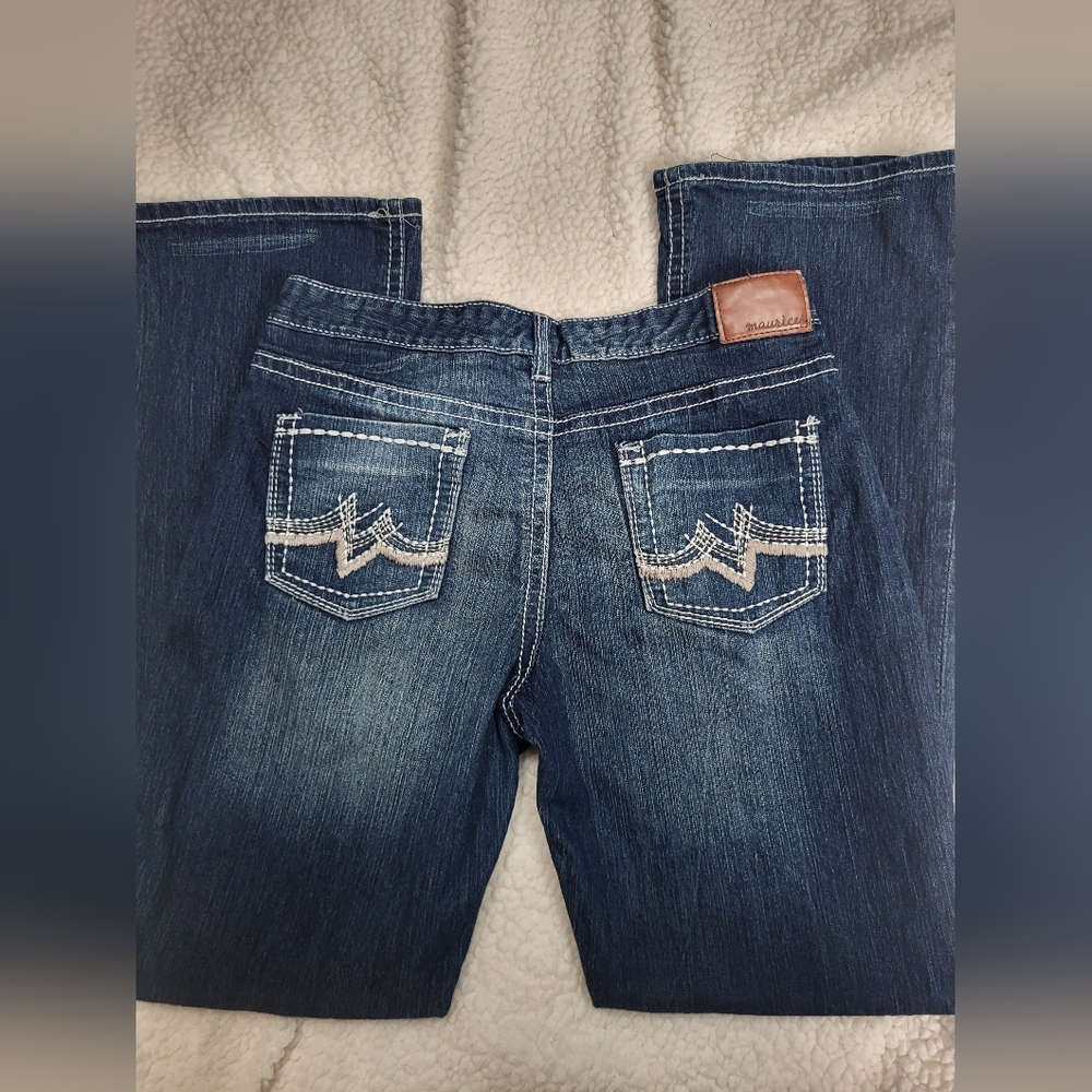 Maurices Curvy Jeans.  Size 3/4 Short. Older Style Y2k